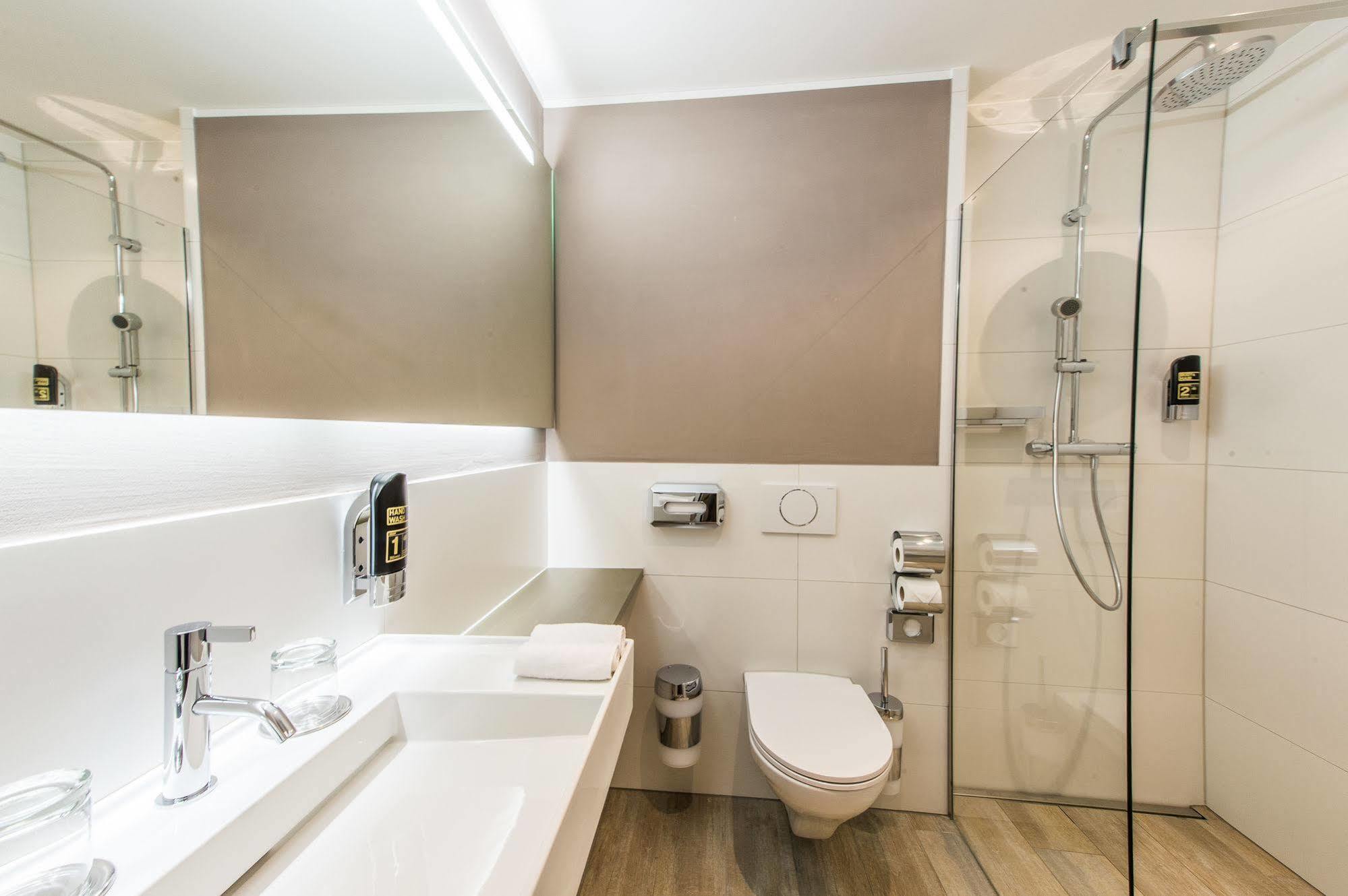Hotel My Way Zuerich Wallisellen Zewnętrze zdjęcie